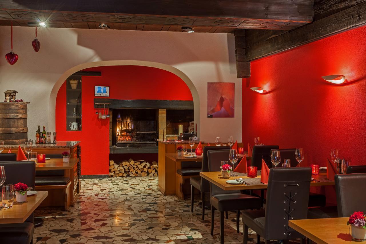 צרמט La Couronne Hotel & Spa מראה חיצוני תמונה